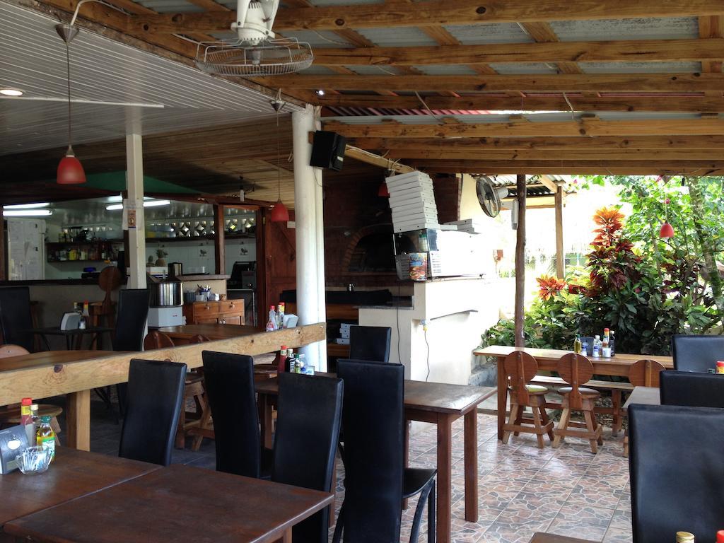 Hotel Posada Los Delfines Bocas Town Exterior photo
